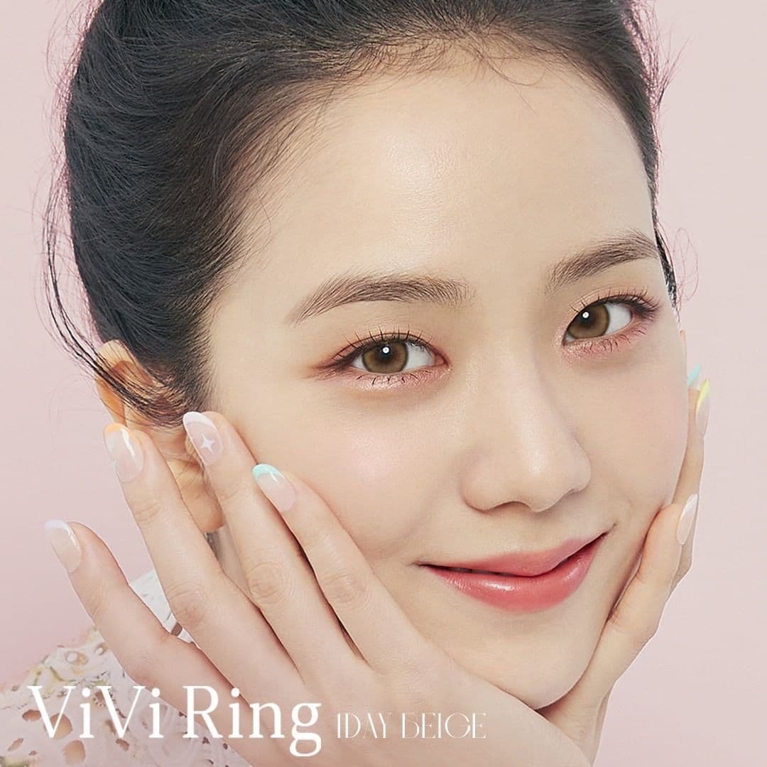 korea-manicure JISOO.jpg