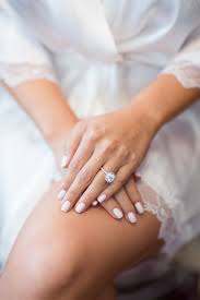 Свадебный маникюр на короткие ногти