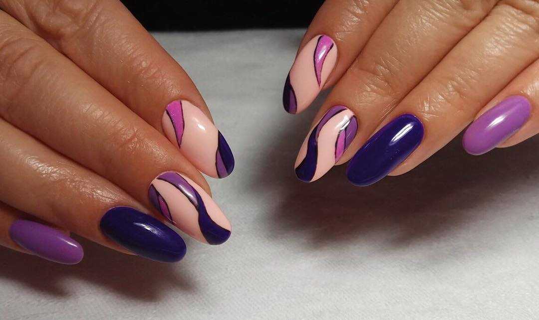 сине-фиолетовые ногти