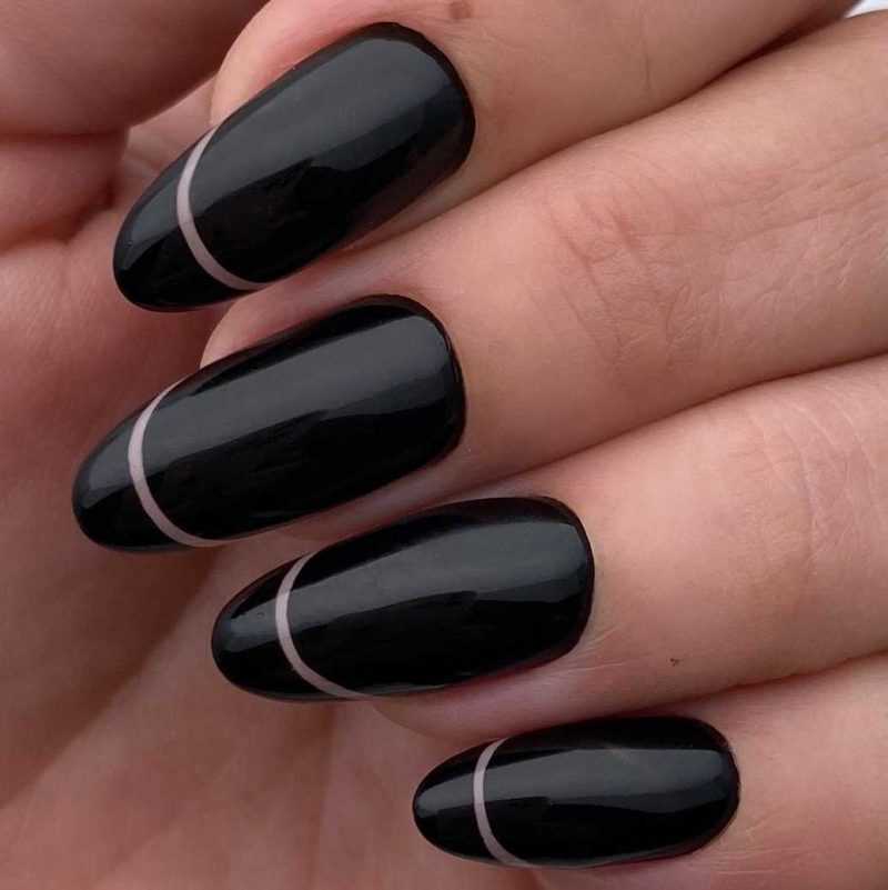 black-nails-119