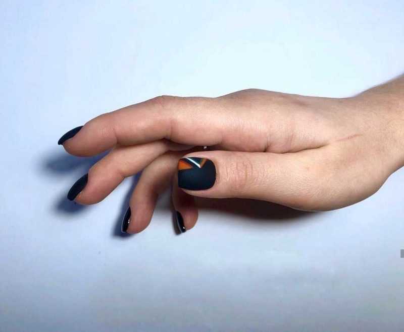 black-nails-157