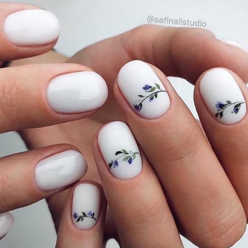 delicate-nails-129