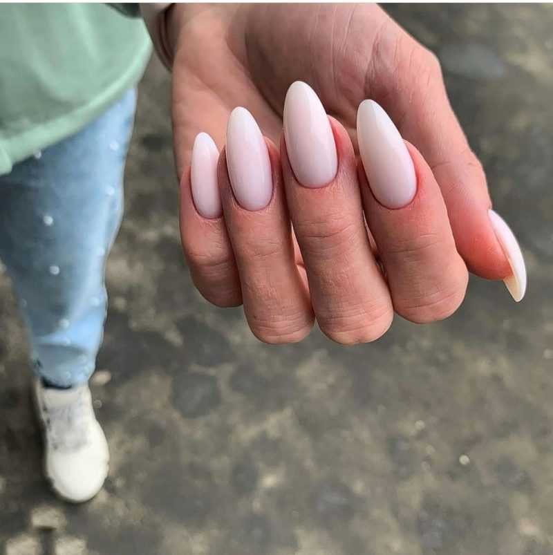 delicate-nails-91